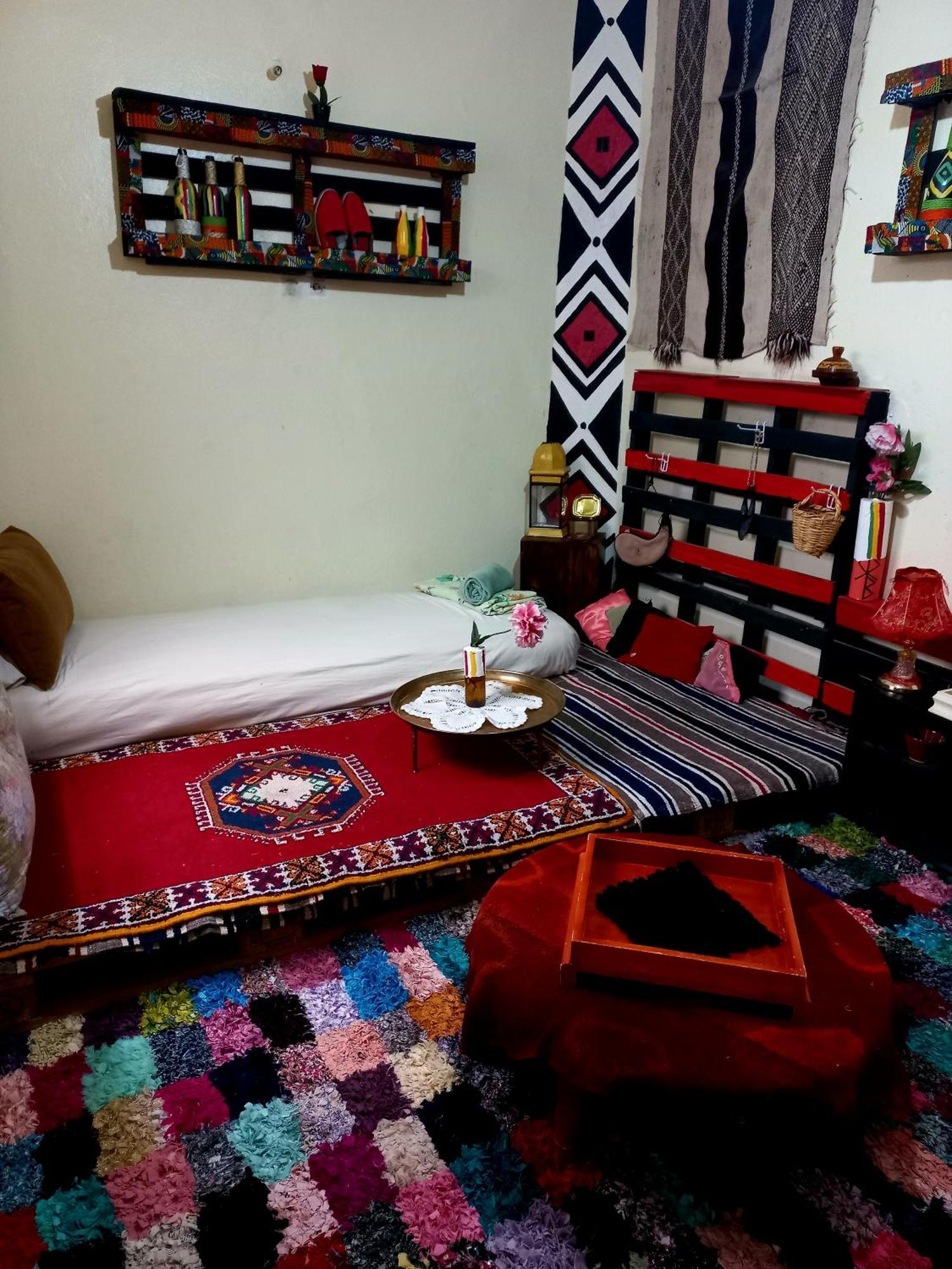 Berber Famelly Room Ouarzazate Exteriör bild